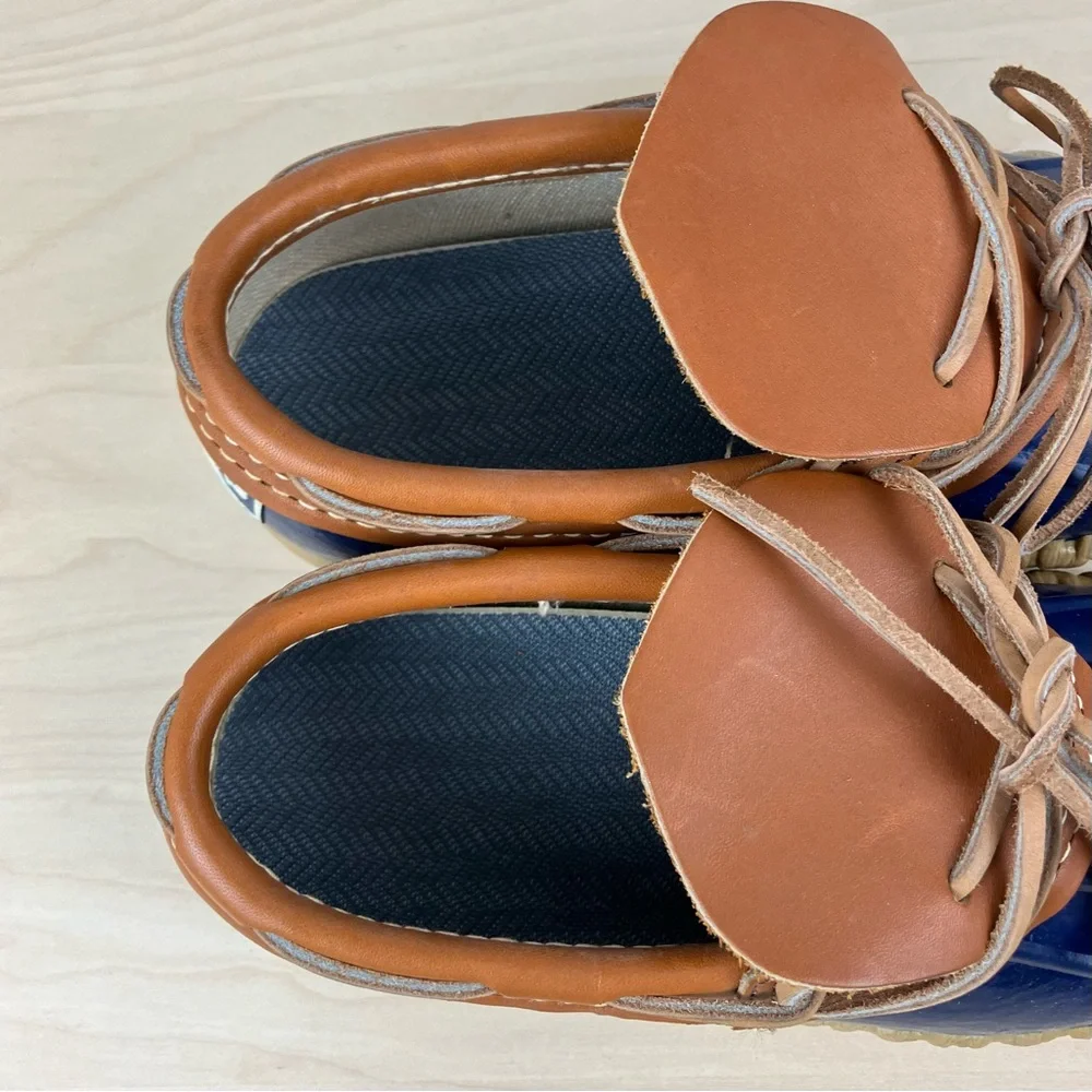 L.L. Bean Navy Blue and Brown Women's Winter Duck Boots